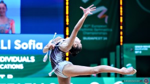 raffaeli sofia ita sfe09649 copia simone ferraro ph